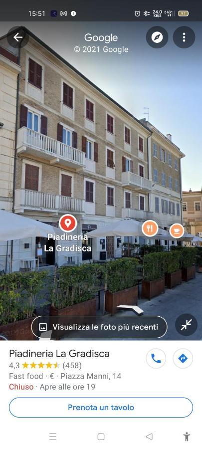 La Romantica Camere E Wellness Σενιγκάλια Εξωτερικό φωτογραφία